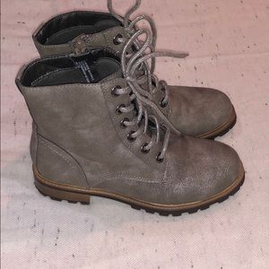Super cute boots